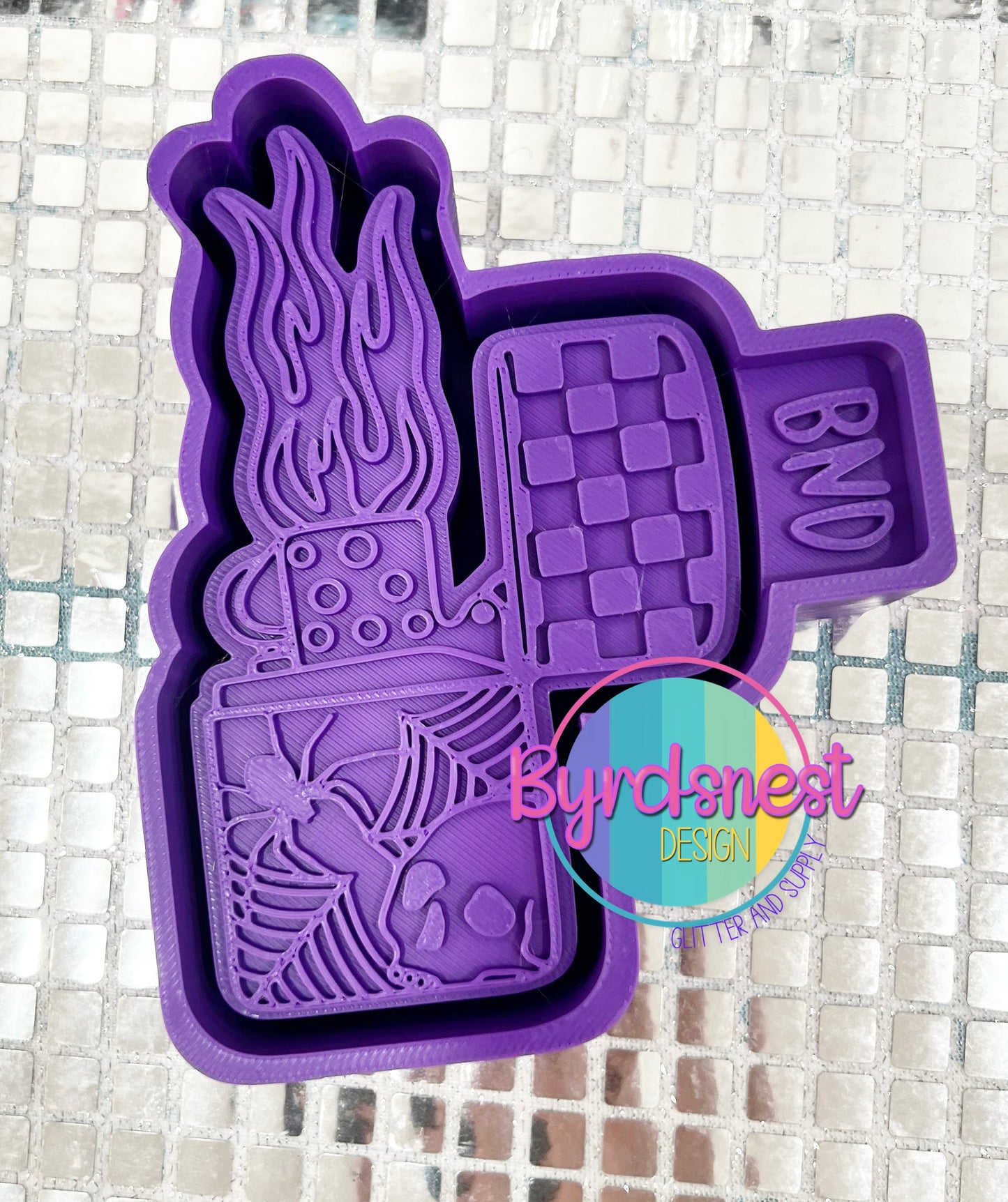 Skull Lighter