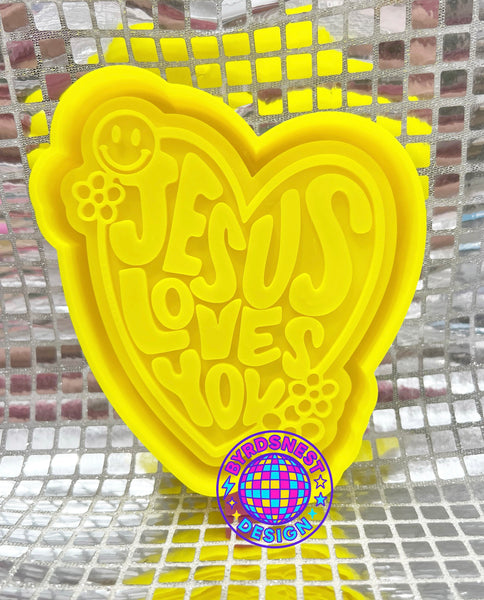 Jesus Loves You Heart