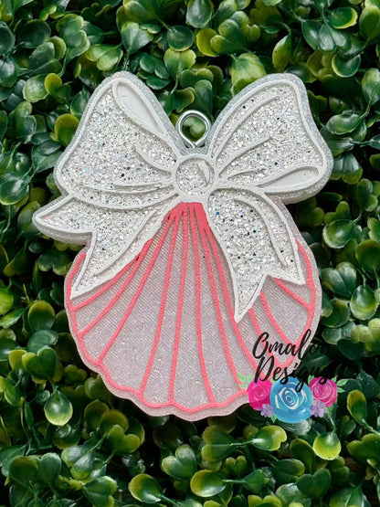 Seashell w/ Bow