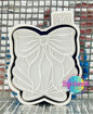 Clamshell w/ Bow