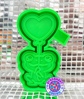 Little Frog w/ Heart Balloon