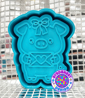Piggy w/ Love Letter